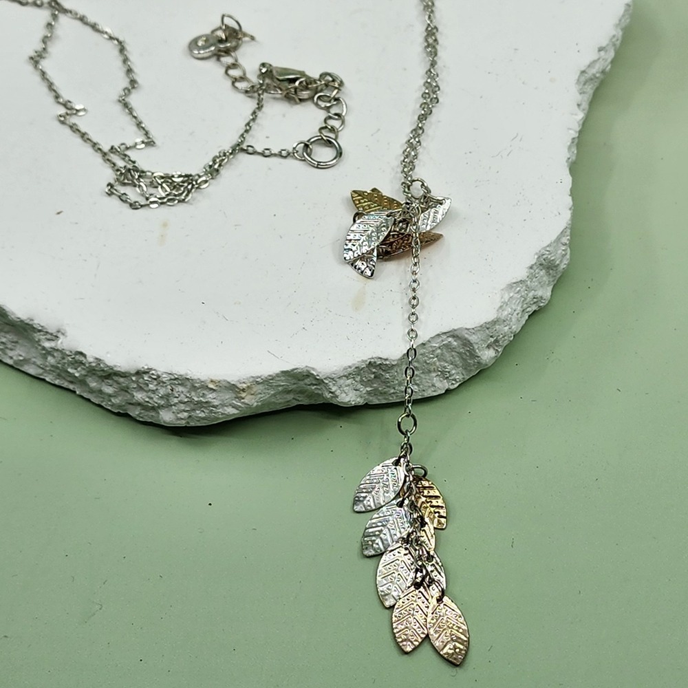Liz Claiborne Mix Metal Leaf Lariat Necklace Silver & Gold Tone Rose Tone Y Drop